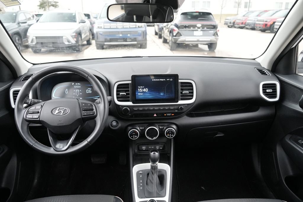 Certified 2023 Hyundai Venue Limited image 16