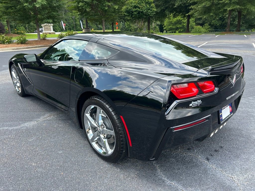 Used 2015 Chevrolet Corvette Stingray Coupe w/ 2LT Preferred Equipment Group RWD image 16