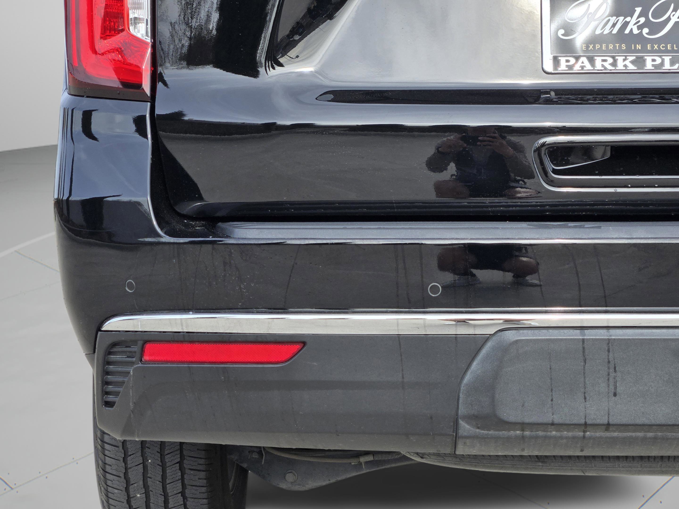 Used 2023 GMC Yukon SLT image 14