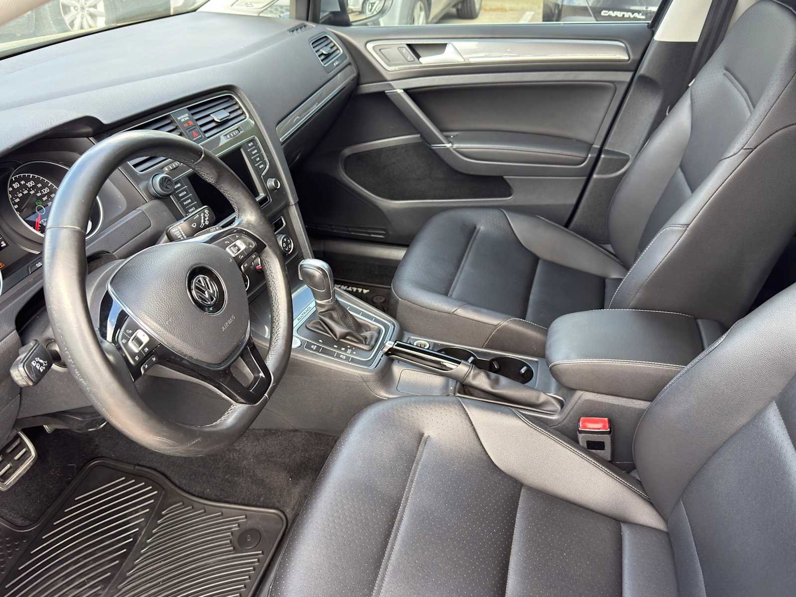 Used 2020 Kia Sorento EX image 11