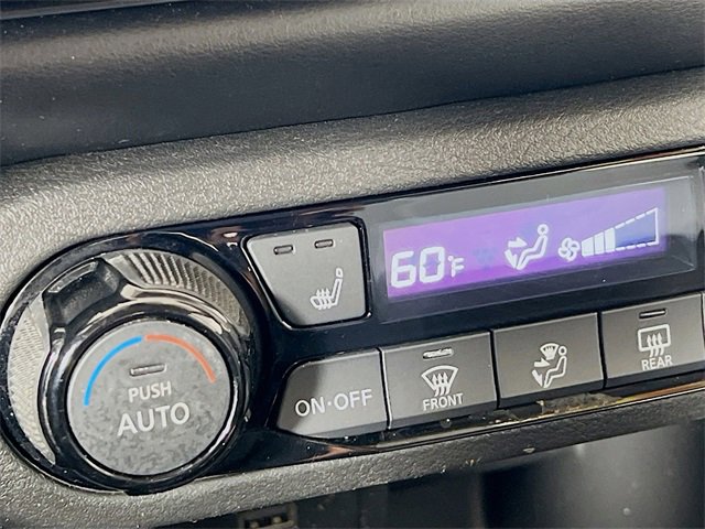 Used 2024 Nissan Kicks SR w/ SR Premium Package image 21