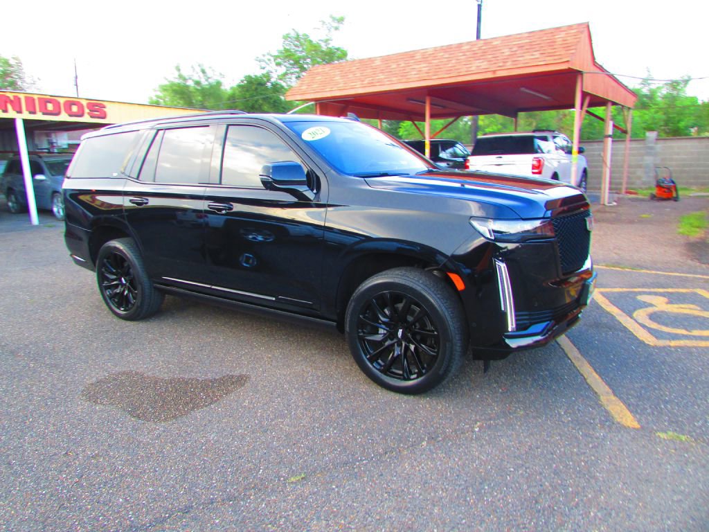 Used 2021 Cadillac Escalade Sport Platinum w/ LPO, ONYX Package image 4