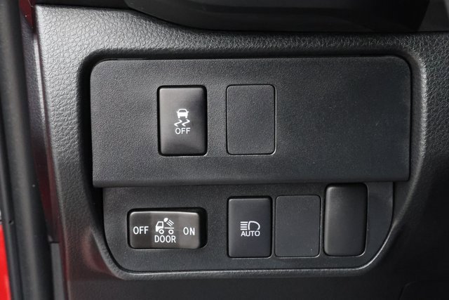 Used 2023 Toyota Tacoma SR image 19