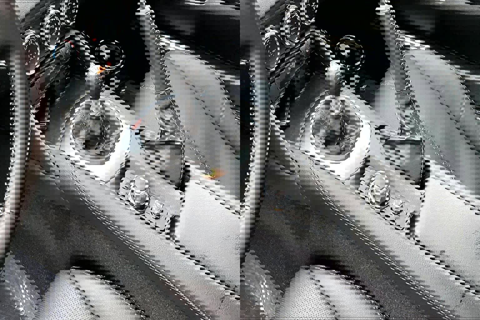 Used 2025 MAZDA MX-5 Miata Grand Touring w/ Weather Package image 14