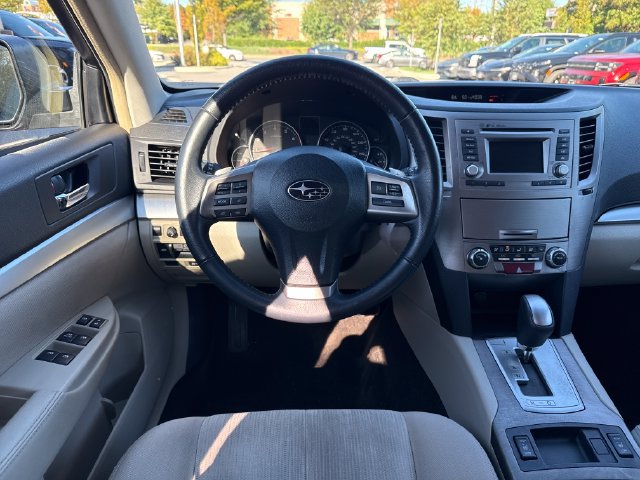 Used 2014 Subaru Outback 2.5i Premium w/ Moonroof Package AWD/4WD image 13