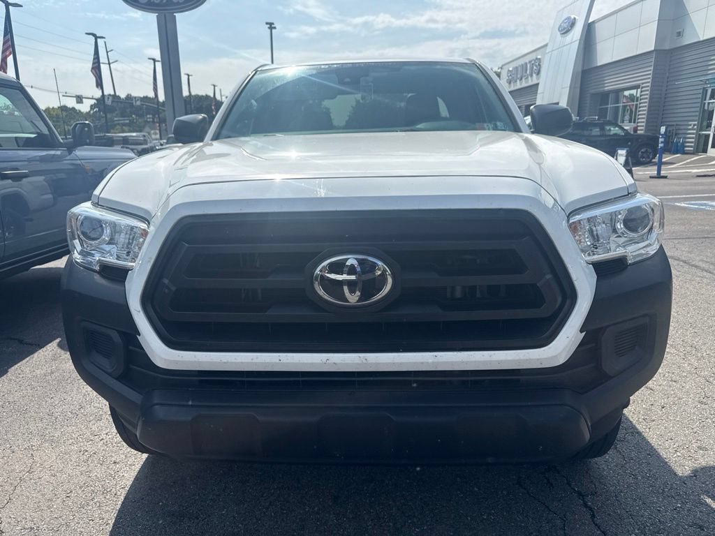 Used 2021 Toyota Tacoma SR AWD/4WD image 2