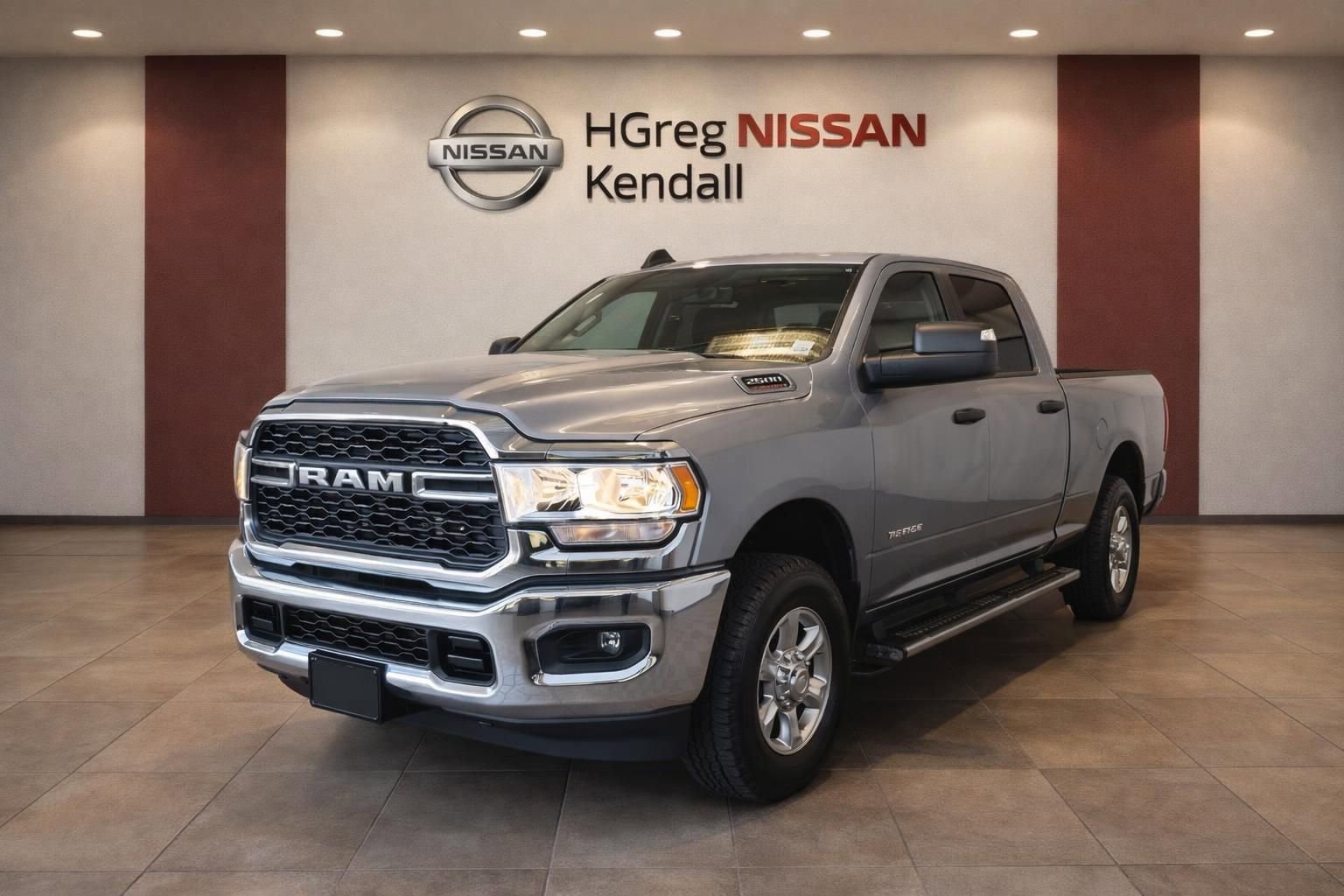 Used 2023 RAM 2500 Tradesman image 3