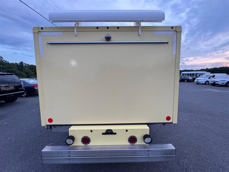 Used 2019 Ford E-450 and Econoline 450 Super Duty w/ Power Windows & Locks Group image 20