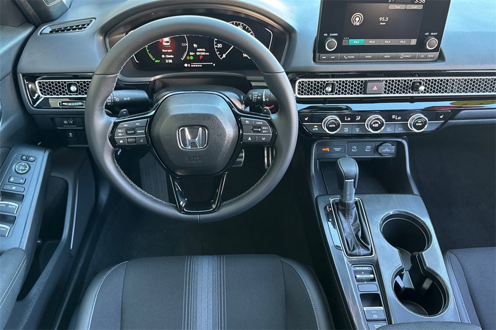 Certified 2025 Honda Civic Sport image 13