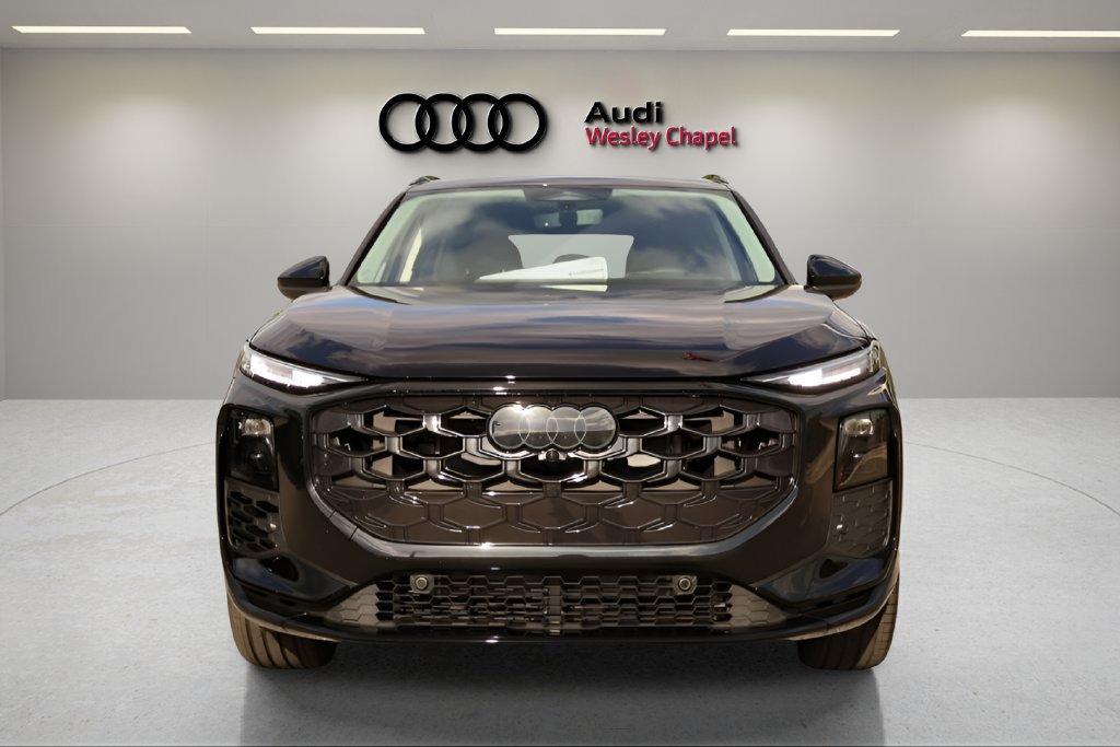 New 2026 Audi Q3 quattro 2.0T w/ Technology Package AWD/4WD image 7