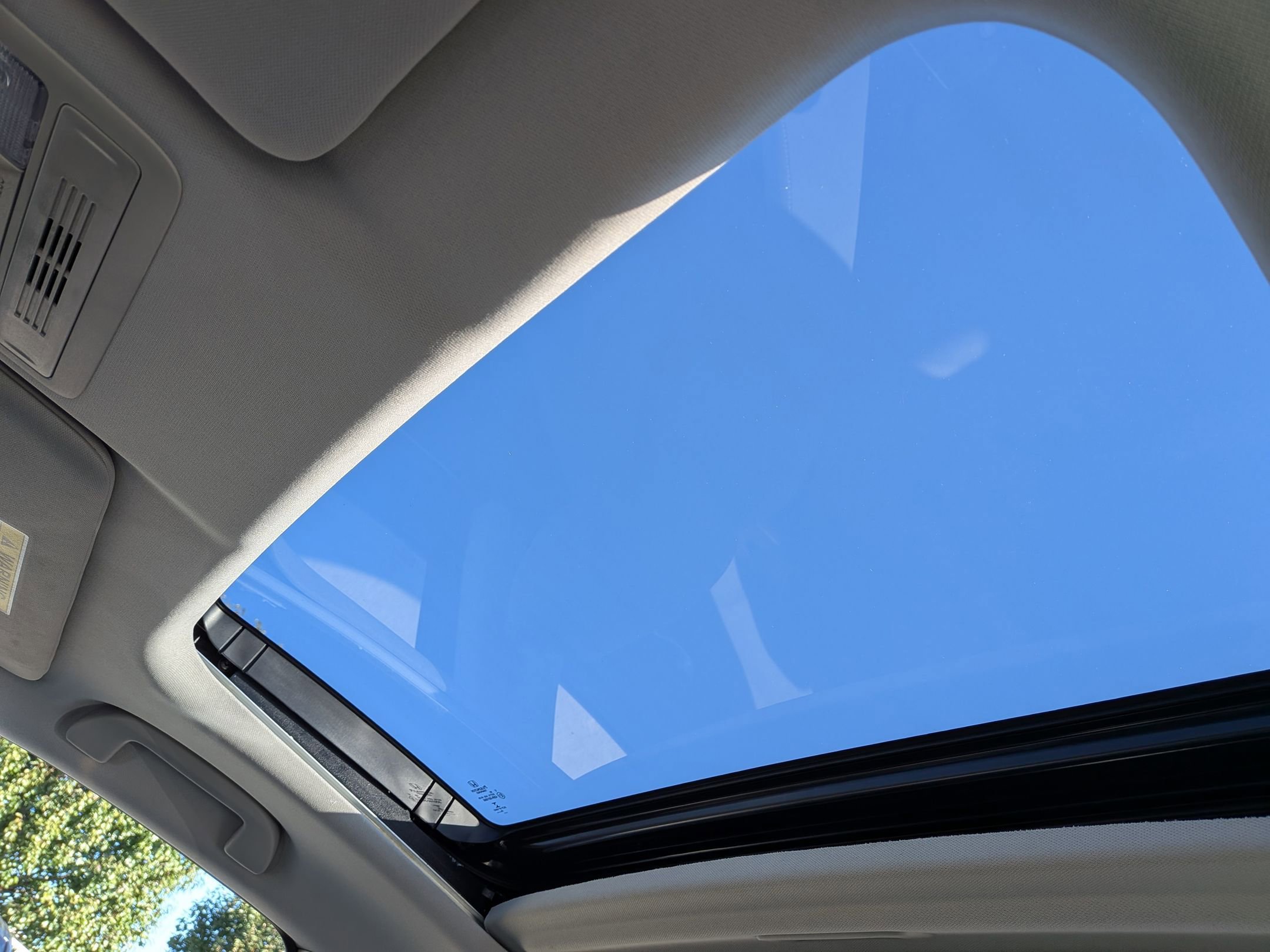 Used 2019 Honda Civic EX image 12