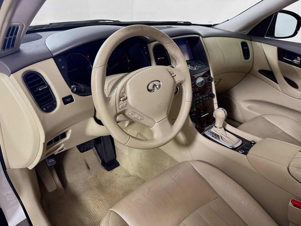 Used 2014 INFINITI QX50 Journey w/ Premium Package RWD image 11