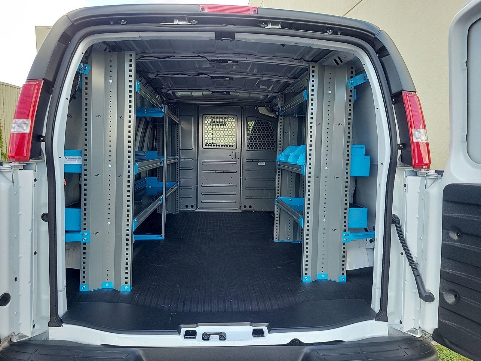 New 2025 GMC Savana 2500 w/ Driver Convenience Package RWD image 8