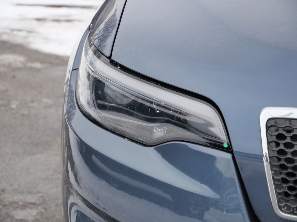 Used 2021 Jeep Cherokee Latitude Lux image 3