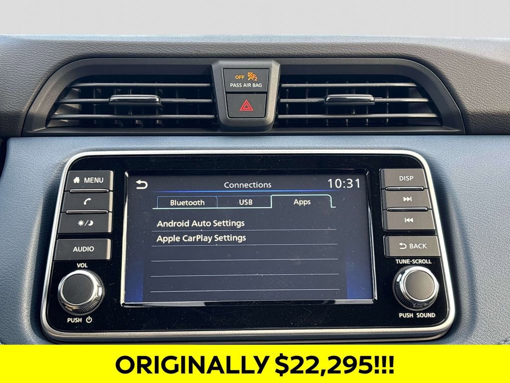 Used 2025 Nissan Versa SV w/ Trunk Package image 24