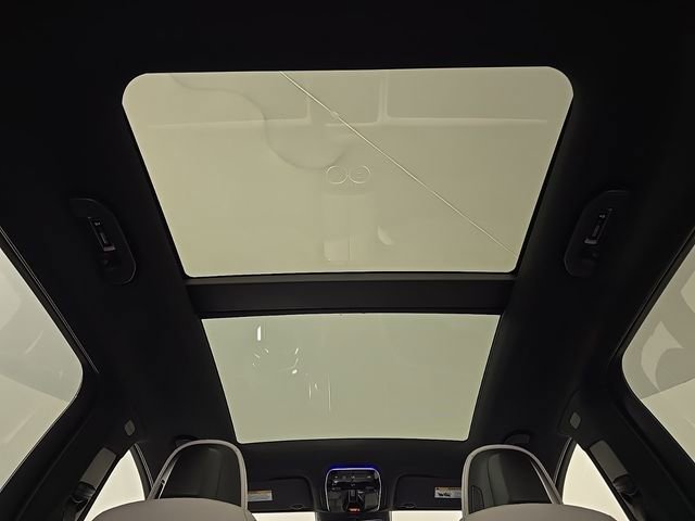 New 2026 Mercedes-Benz GLC 300 4MATIC image 14