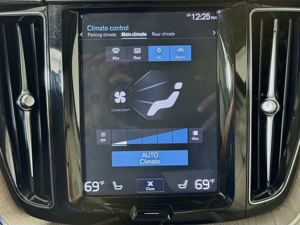 Used 2019 Volvo XC60 T6 Inscription w/ Protection Package Premier image 19