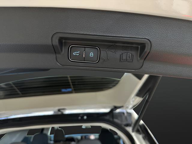 New 2026 Ford Explorer Active w/ Active Comfort Package image 16