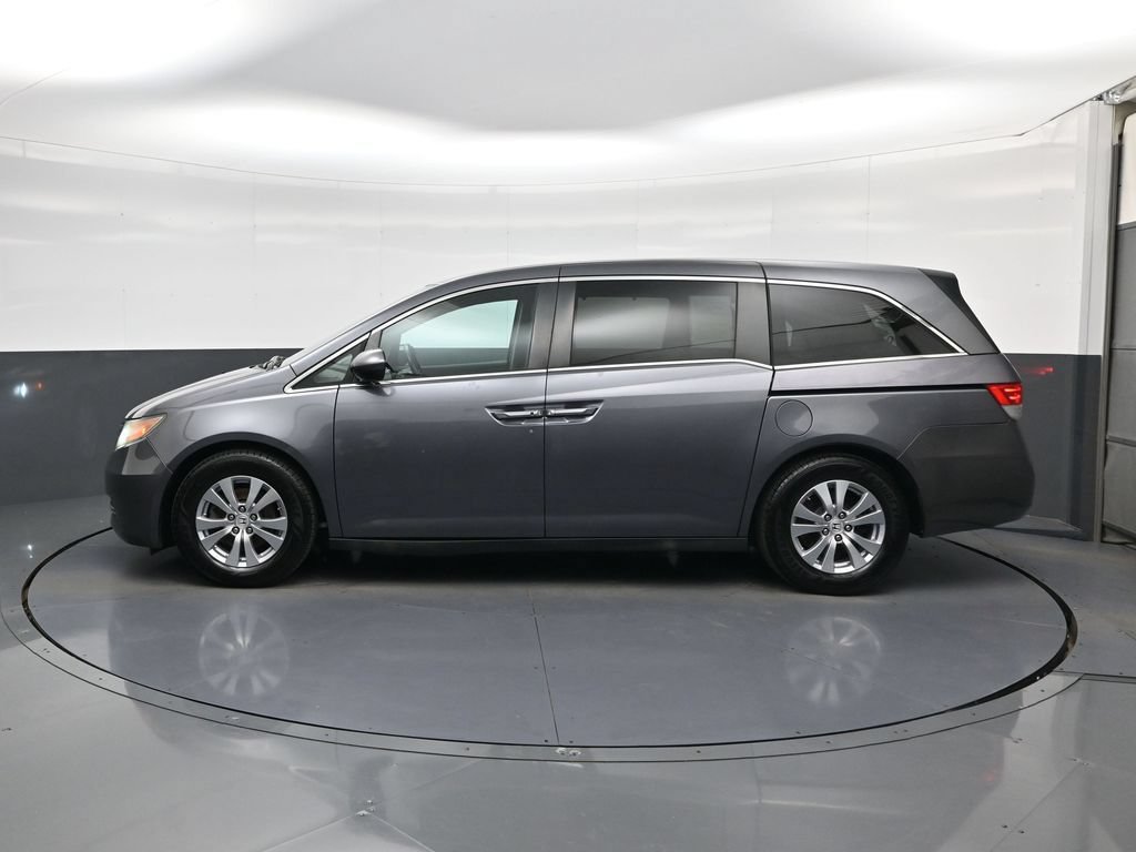 Used 2016 Honda Odyssey SE image 5