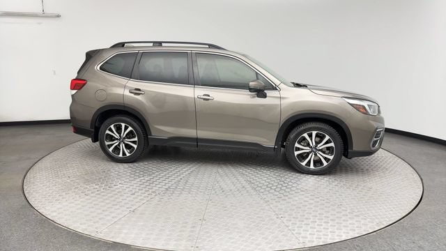 Used 2020 Subaru Forester Limited AWD/4WD image 9