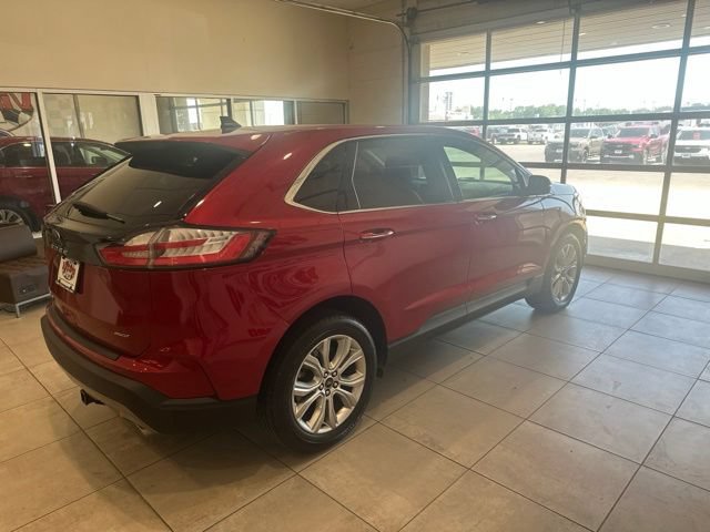 Used 2022 Ford Edge Titanium AWD/4WD image 3
