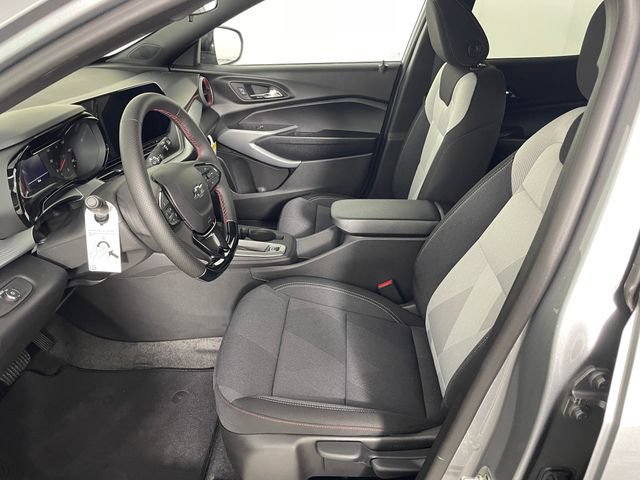 New 2026 Chevrolet Trax RS w/ Driver Confidence Package FWD image 2