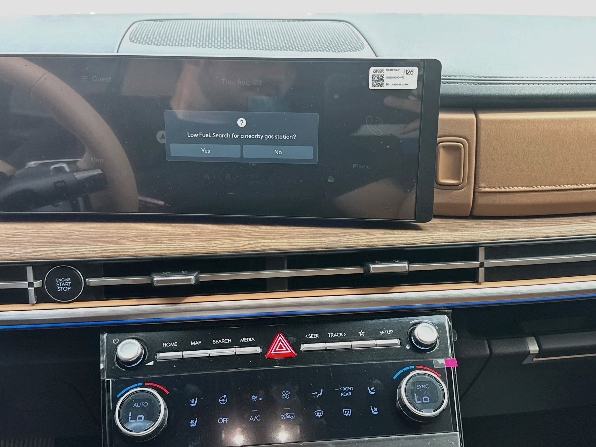 New 2027 Hyundai Santa Fe Limited FWD image 10
