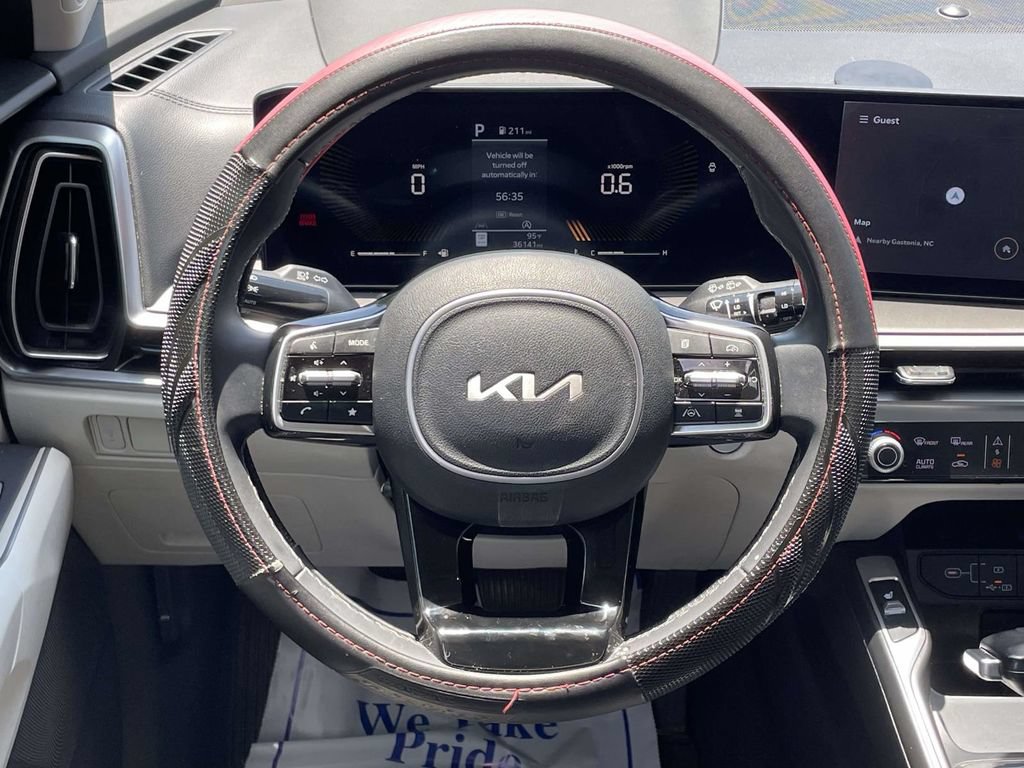 Used 2025 Kia Sorento S w/ Panoramic Sunroof Package FWD image 23