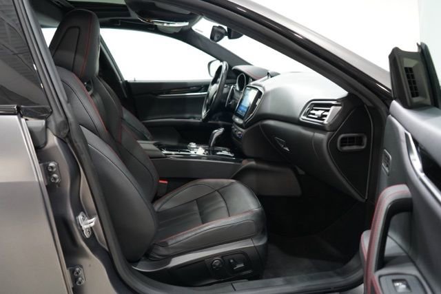 Used 2020 Maserati Ghibli S GranSport Q4 image 36