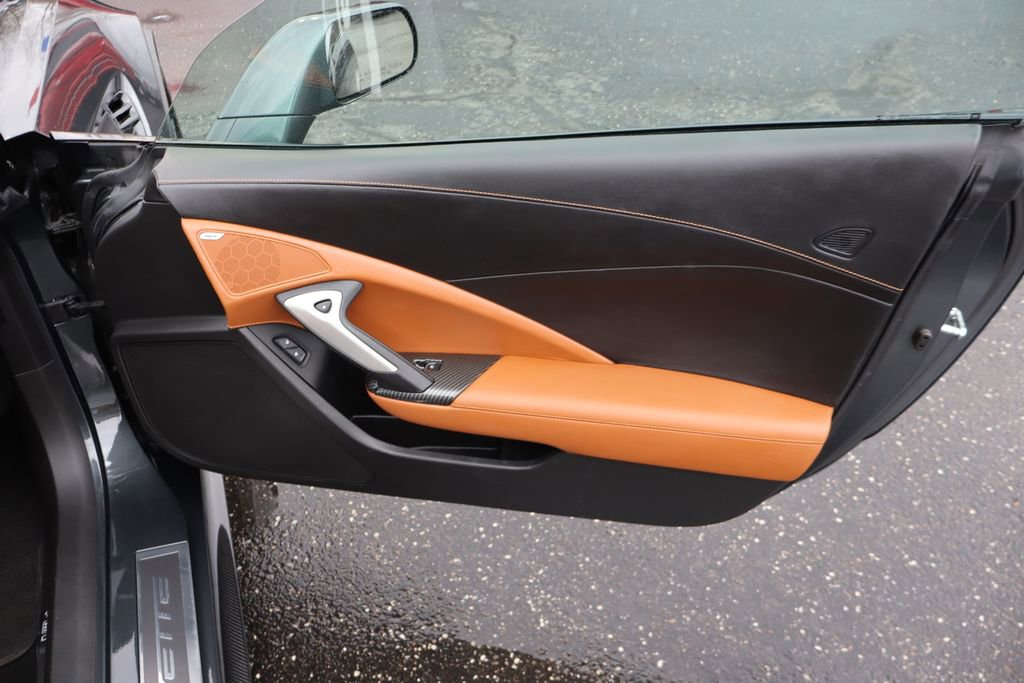 Used 2017 Chevrolet Corvette Z06 image 23