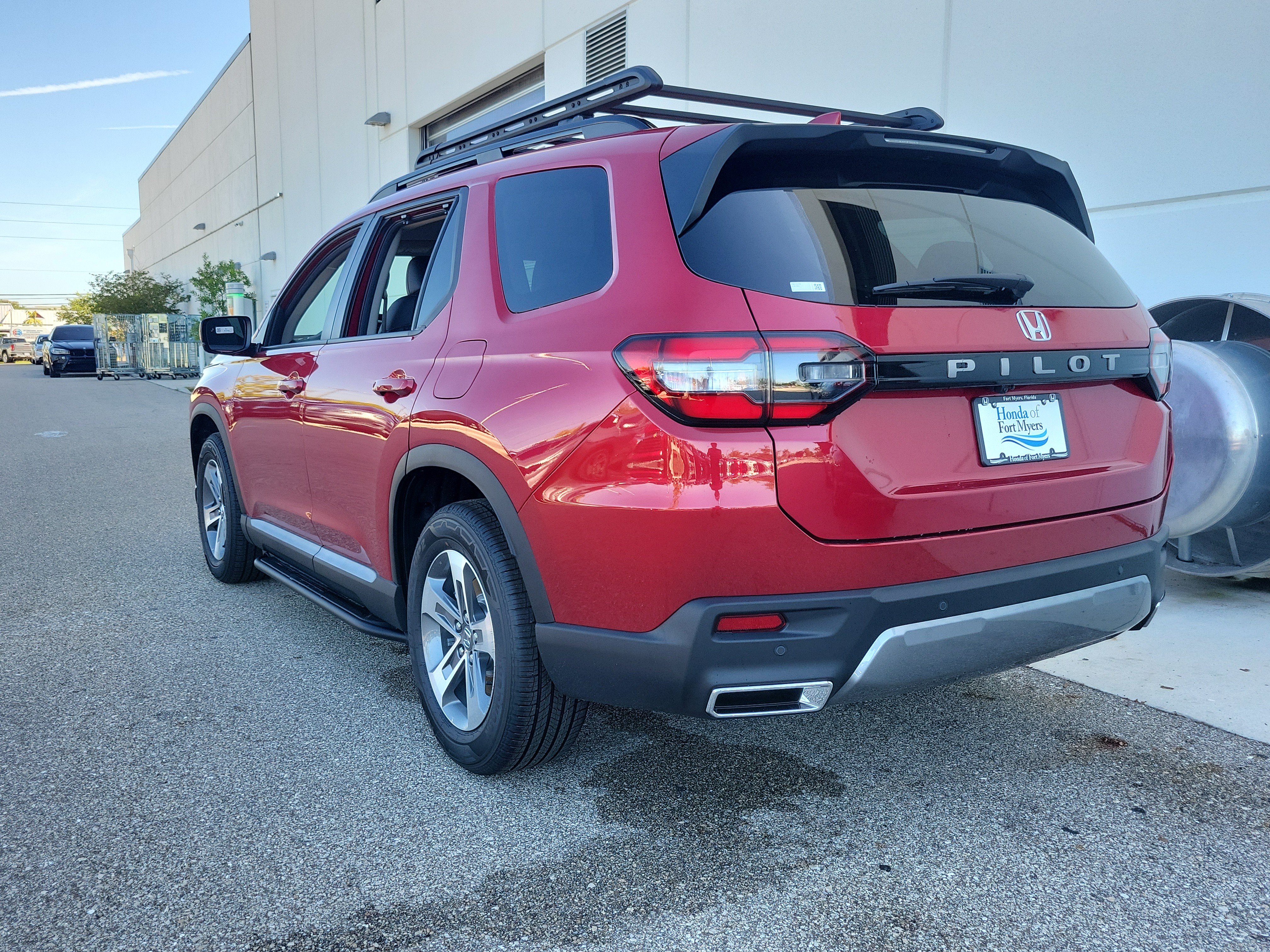 New 2026 Honda Pilot EX-L image 4