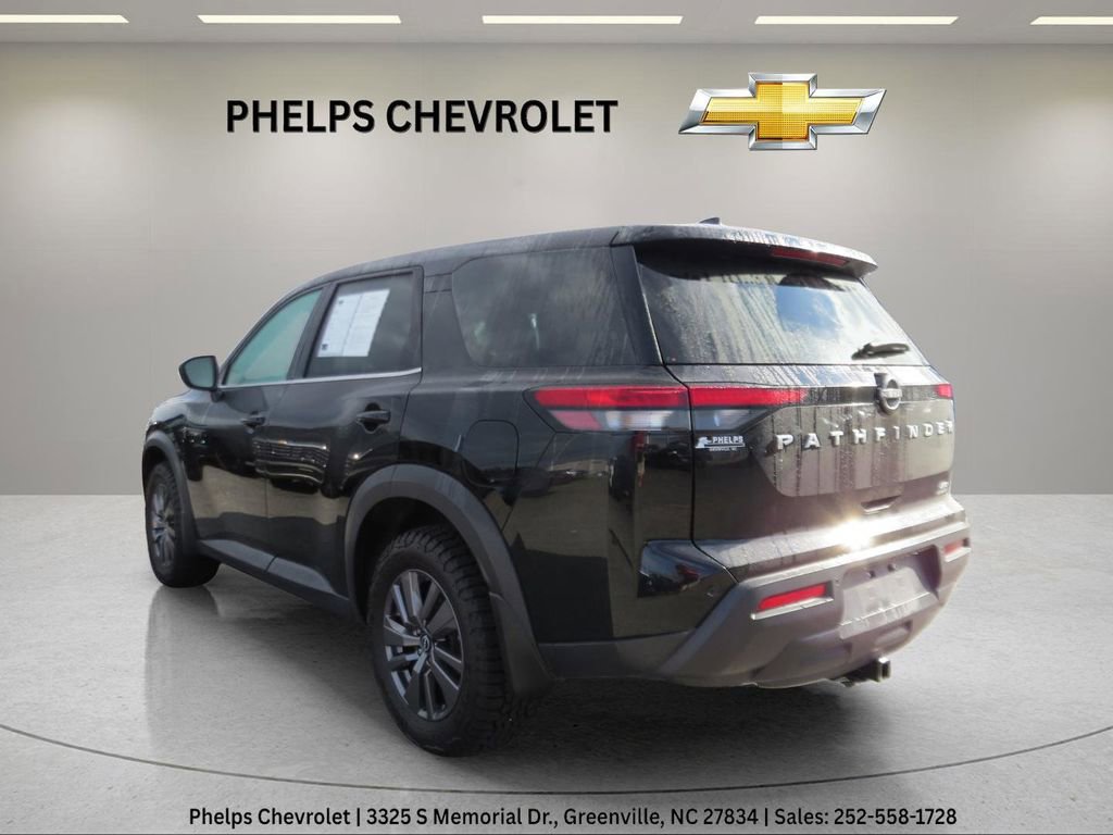 Used 2023 Nissan Pathfinder S image 5