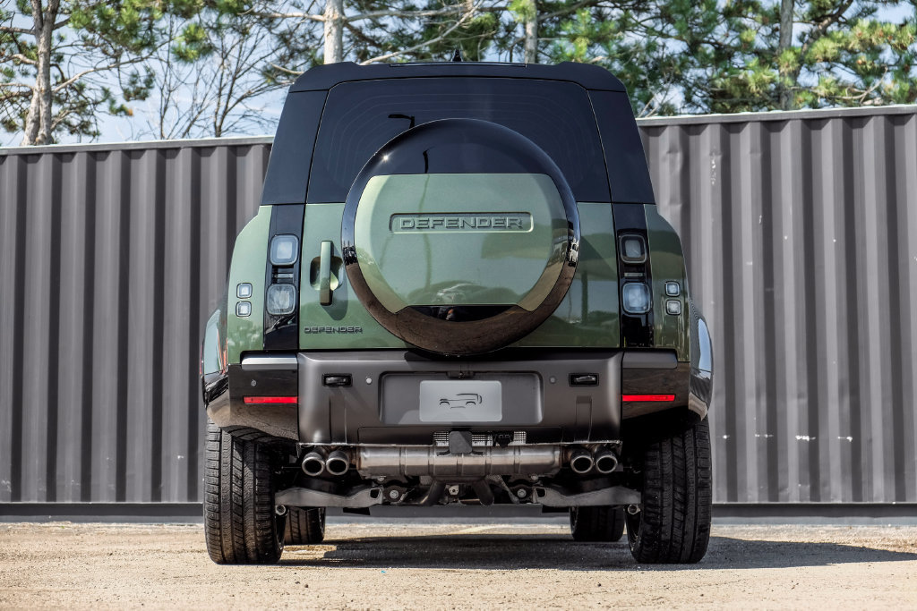 New 2026 Land Rover Defender 110 X-Dynamic SE AWD/4WD image 7