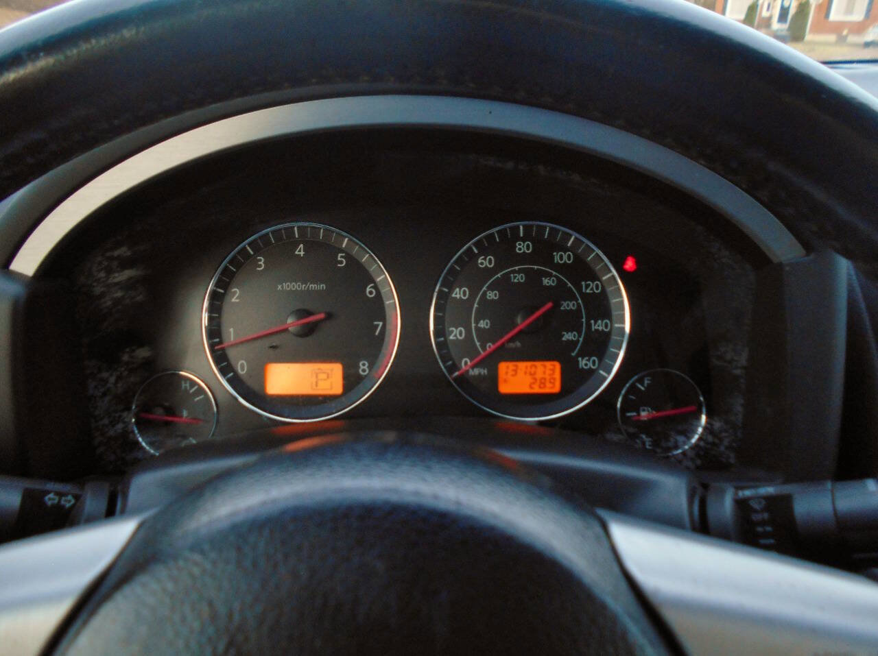 Used 2004 INFINITI FX45 AWD w/ Technology Pkg image 16