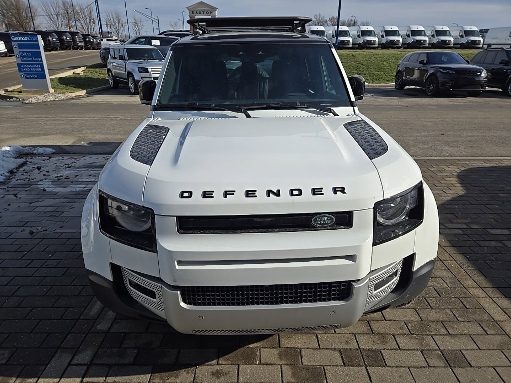 Used 2023 Land Rover Defender 110 S image 3