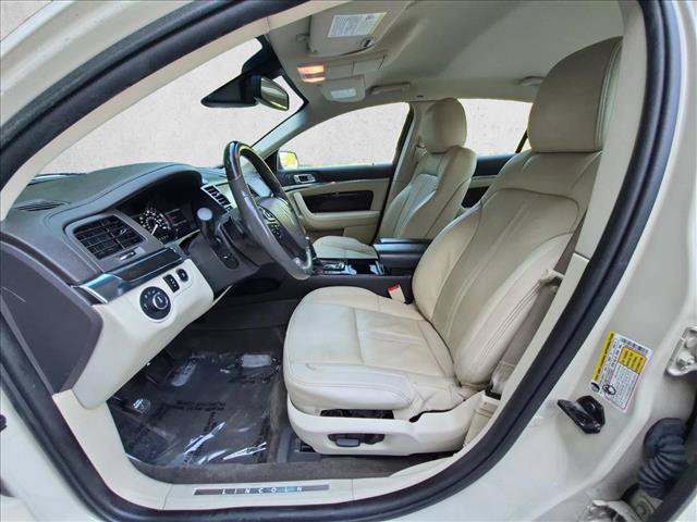 Used 2014 Lincoln MKS w/ Equipment Group 101A FWD image 15