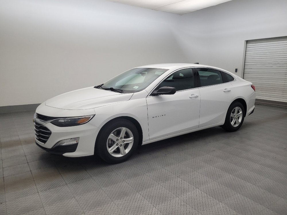 Used 2023 Chevrolet Malibu LS FWD image 2