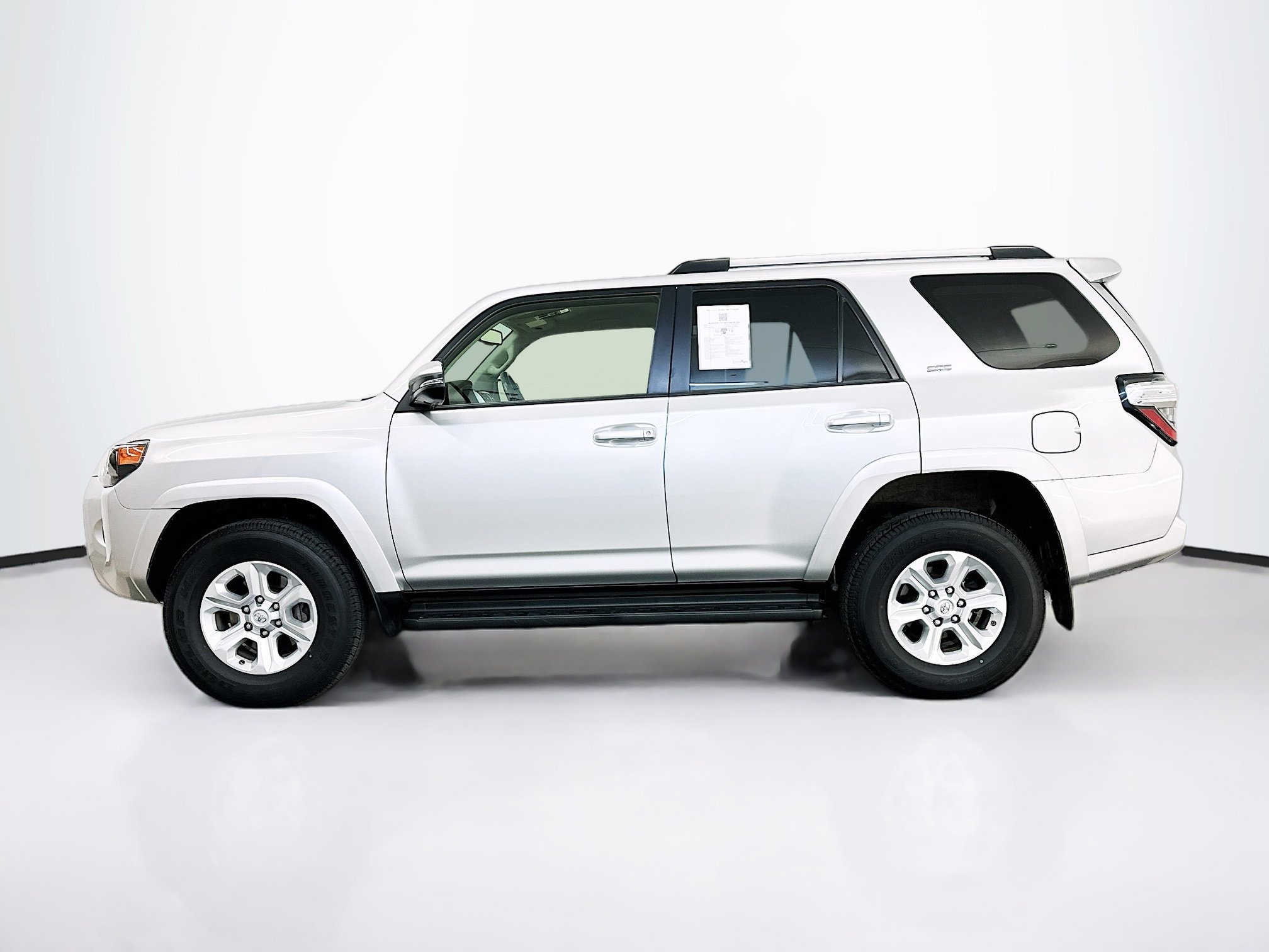 Used 2024 Toyota 4Runner SR5 Premium image 4