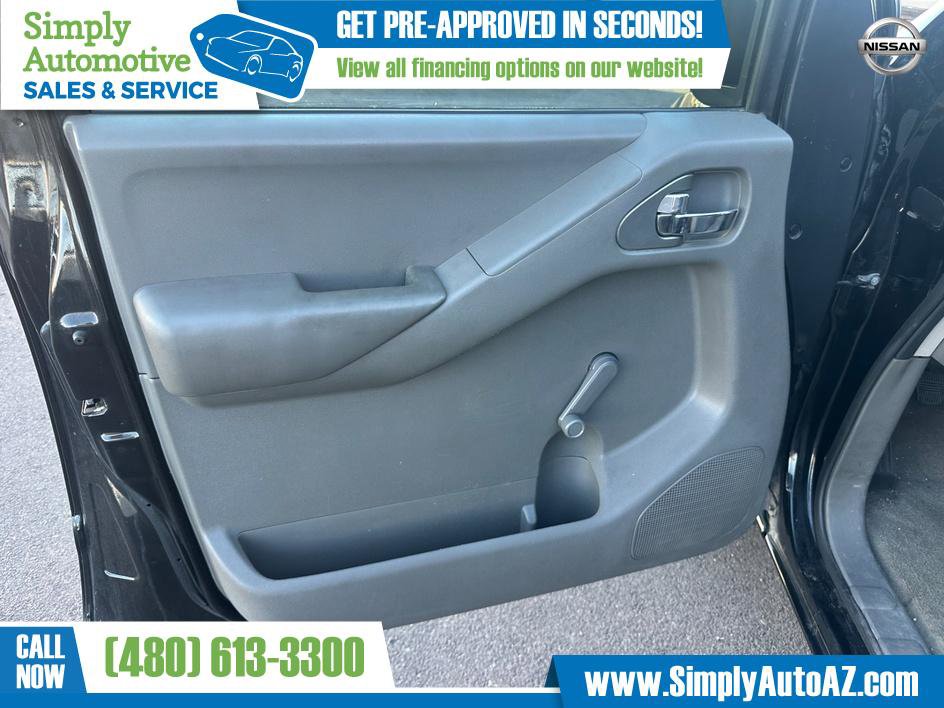 Used 2011 Nissan Frontier S image 19
