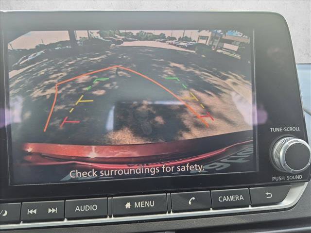 Used 2025 Nissan Altima 2.5 SV AWD/4WD image 13