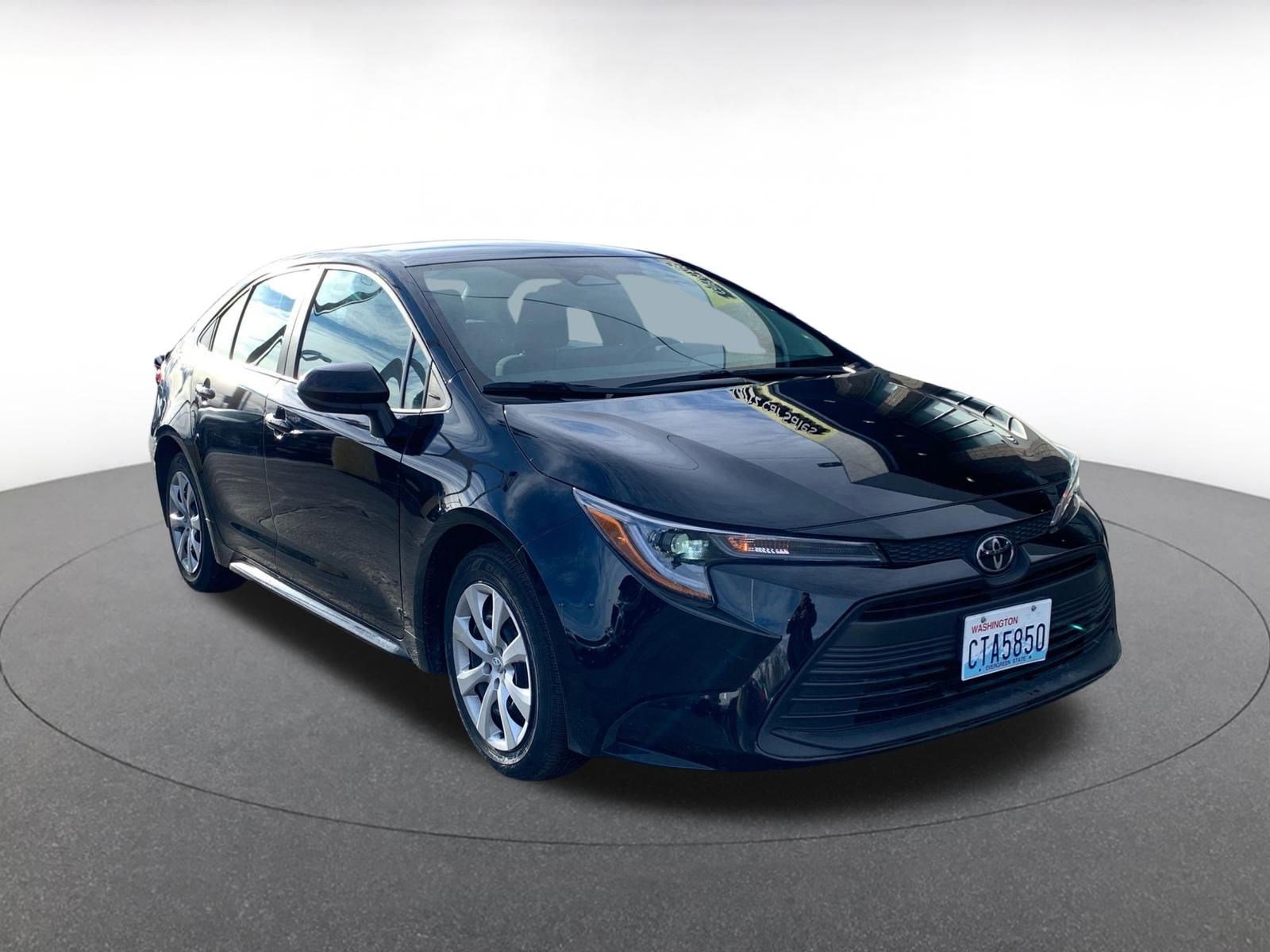 Used 2025 Toyota Corolla LE