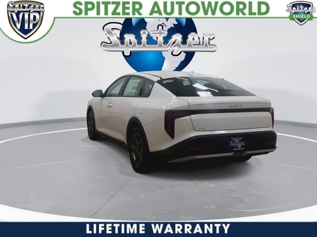 New 2026 Kia K4 LXS image 10