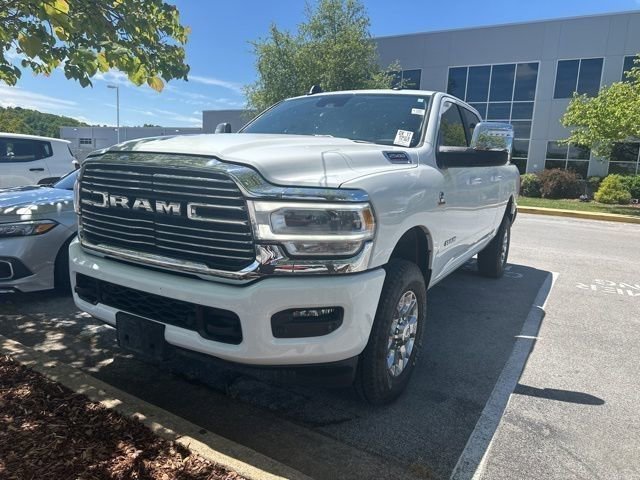 Used 2024 RAM 2500 Laramie w/ Safety Group AWD/4WD image 30