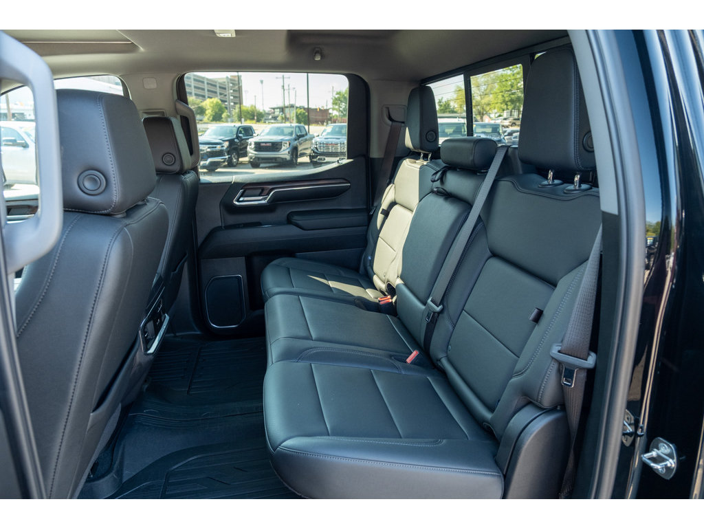 Used 2024 GMC Sierra 1500 SLT w/ SLT Premium Plus Package AWD/4WD image 13