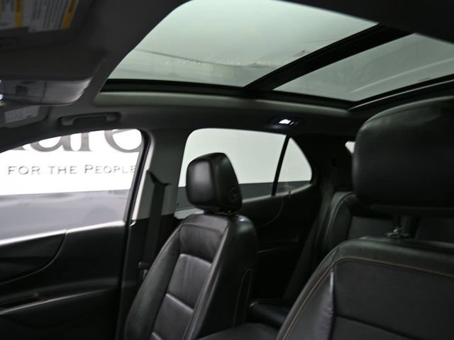 Used 2020 Chevrolet Equinox LT w/ Sport Edition FWD image 17