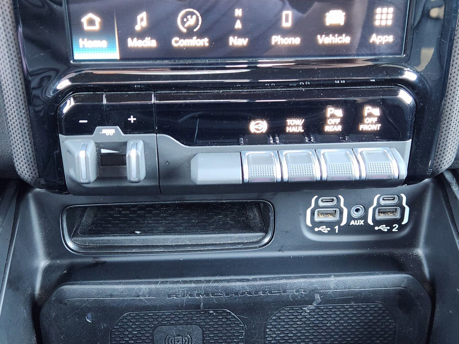 Used 2022 RAM 2500 Limited w/ Night Edition image 22