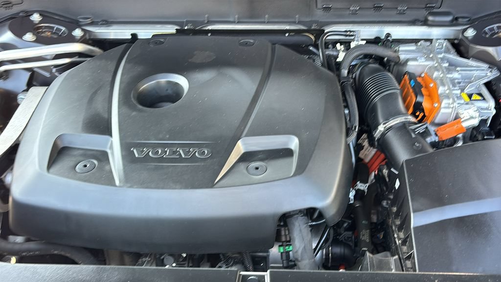 Certified 2024 Volvo XC90 T8 Plus w/ Protection Package Premier AWD/4WD image 30