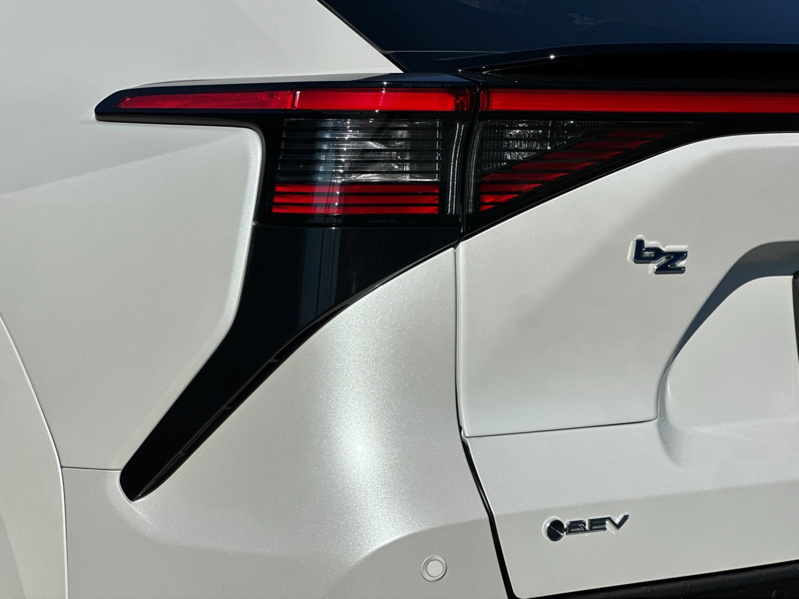 New 2026 Toyota bZ XLE Plus image 24