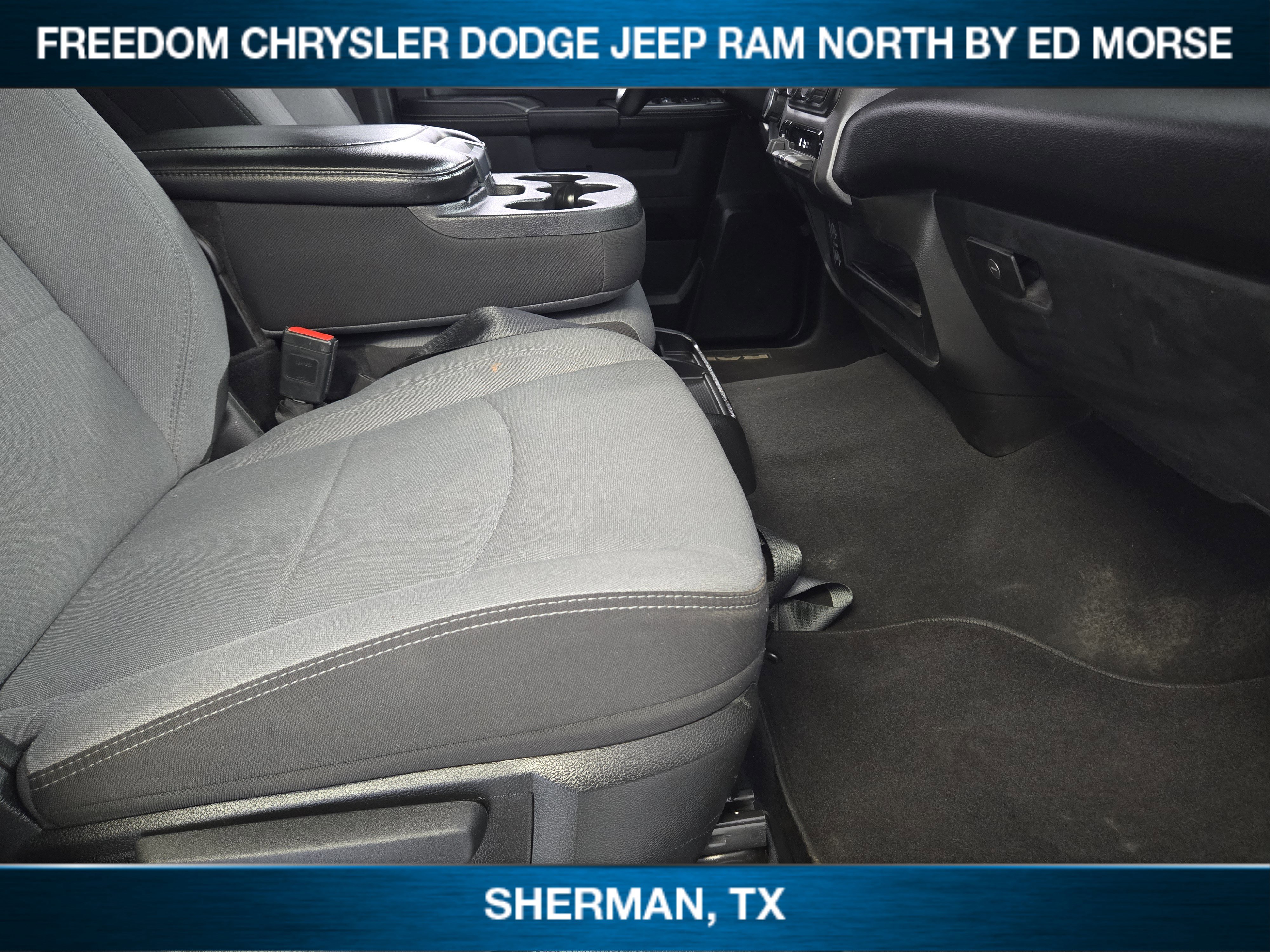 Used 2024 RAM 2500 Big Horn w/ Bed Utility Group image 9