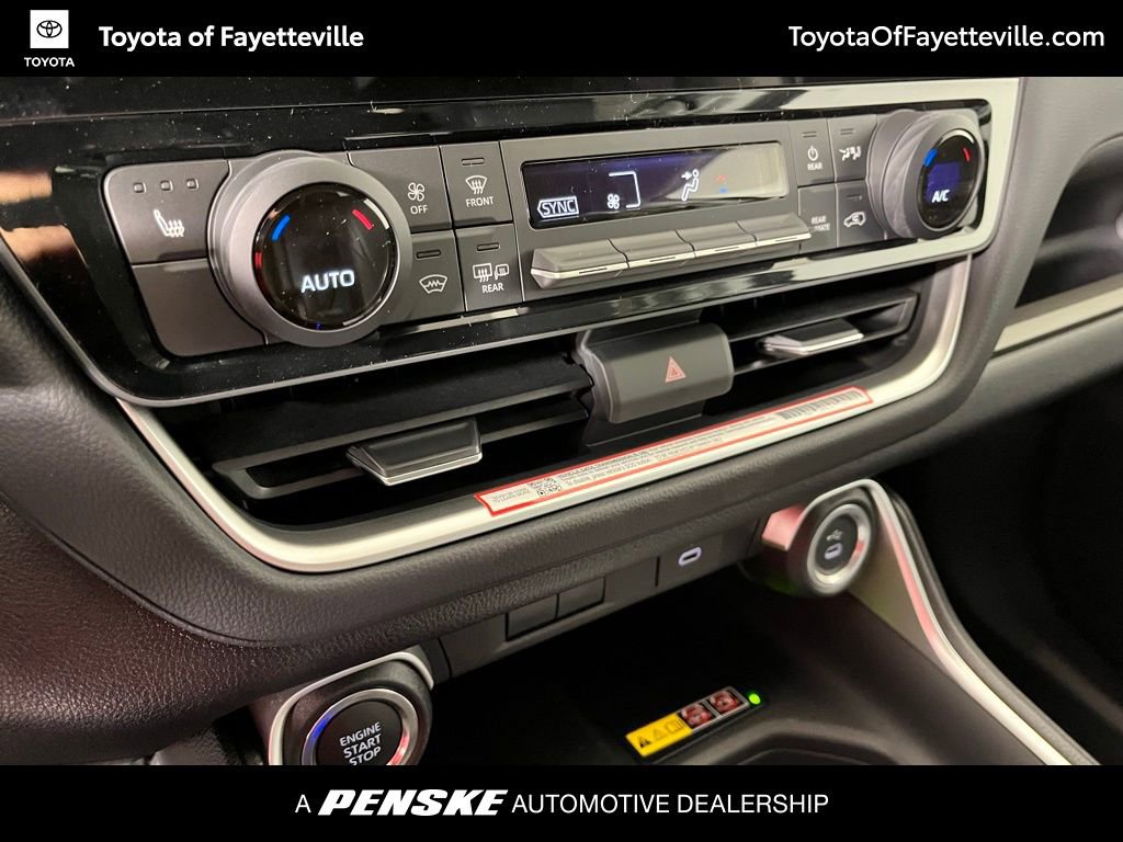 New 2026 Toyota Grand Highlander XLE image 34